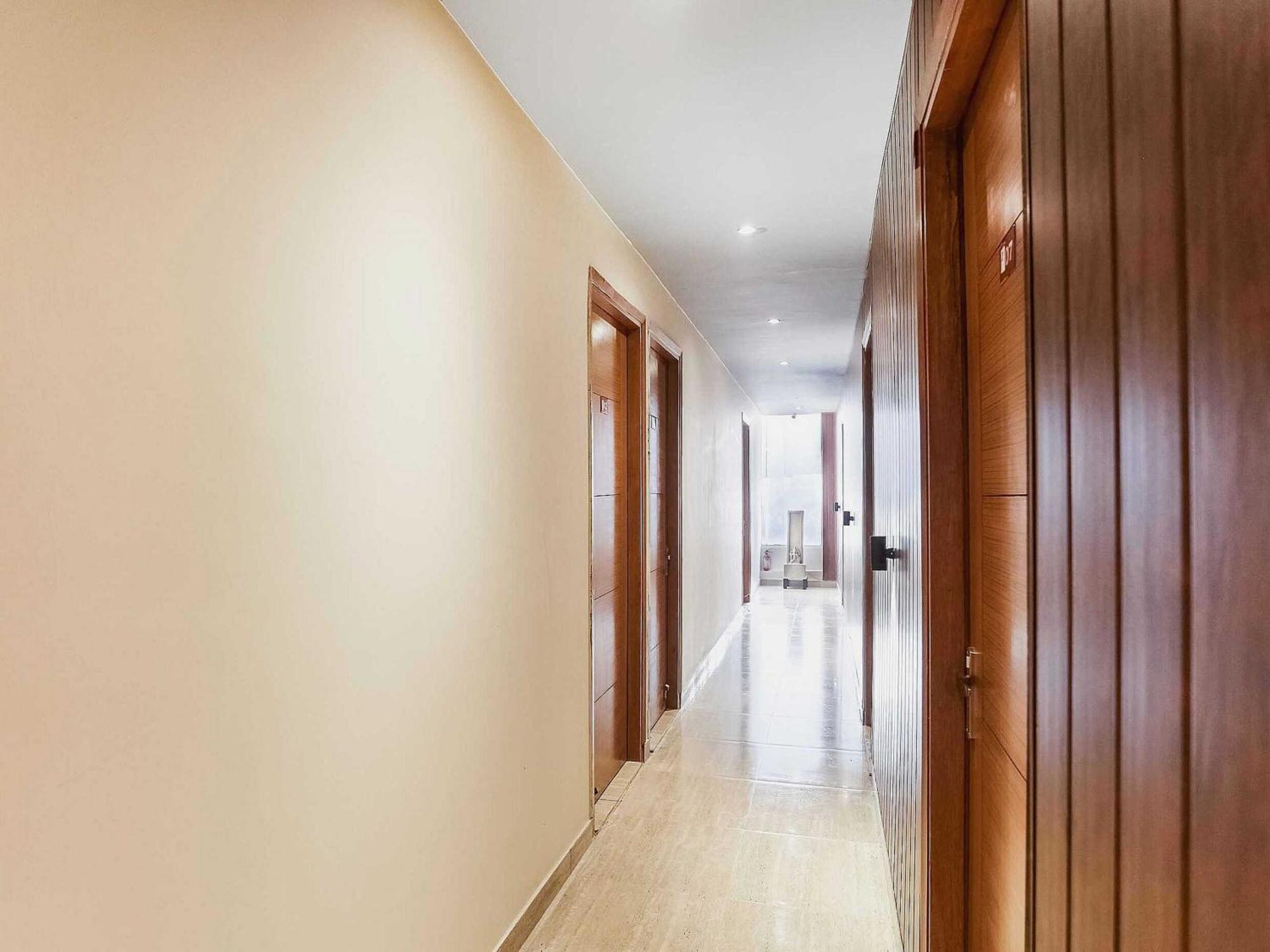 Hotel O Hotel Paradise Indraprastha Buitenkant foto