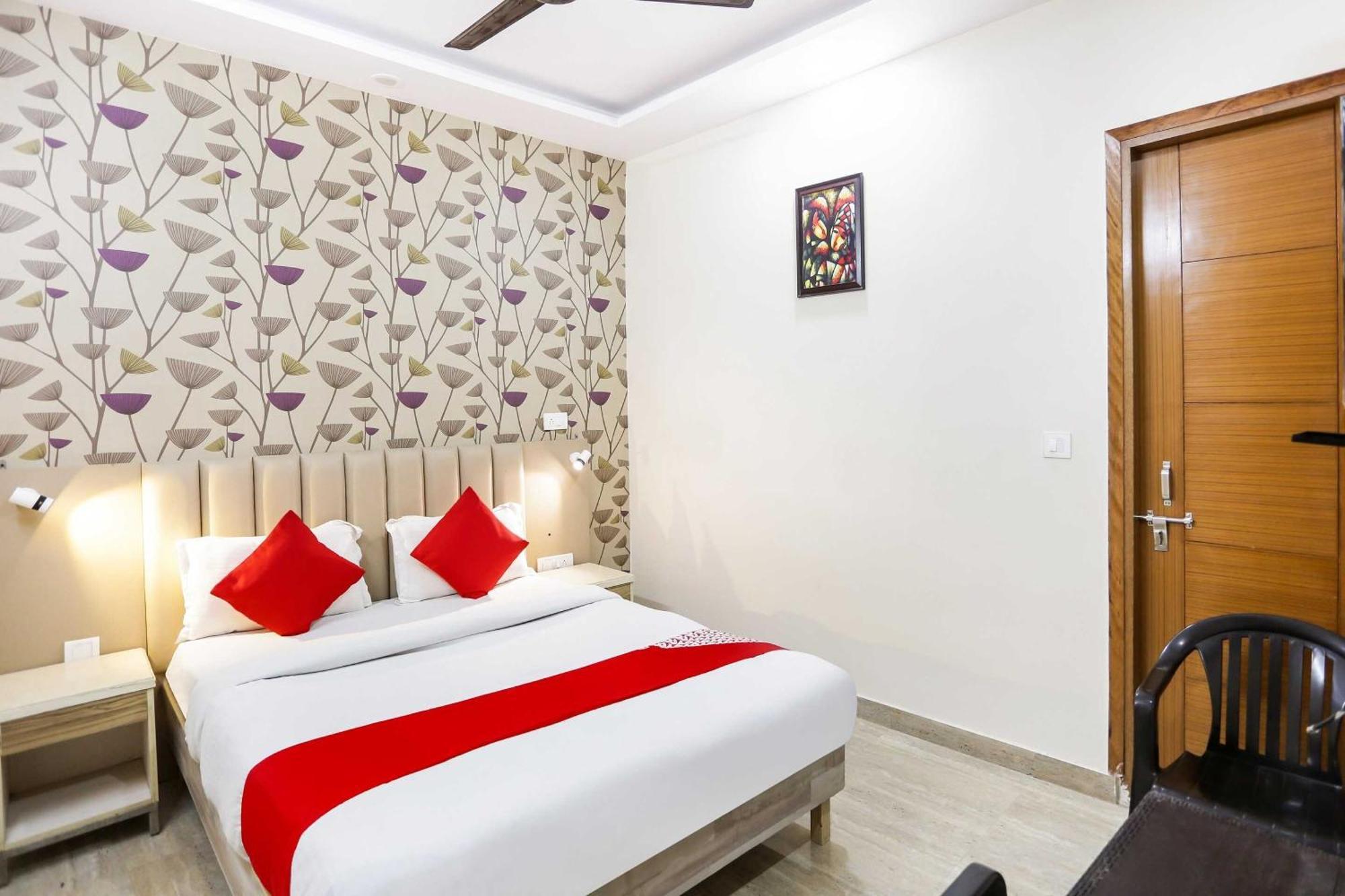 Hotel O Hotel Paradise Indraprastha Buitenkant foto